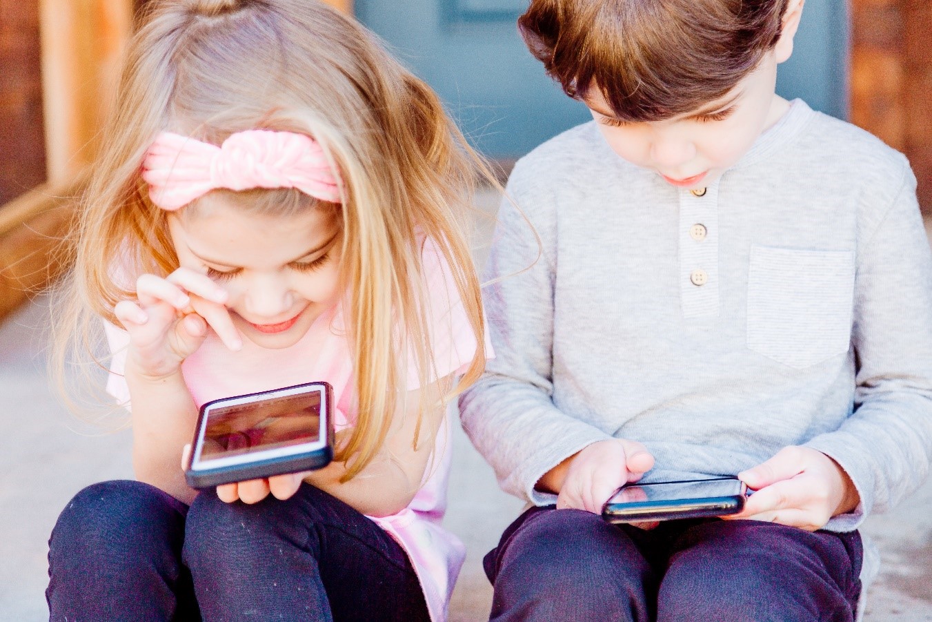 10 motivos para prohibir los smartphone a los niños